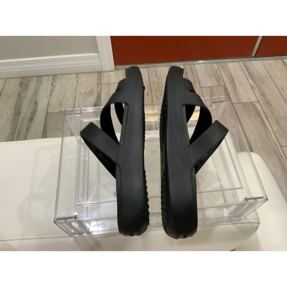 Crocs Brooklyn Low Wedge Sandals Black Two Strap Platform Slide Womens 8 206453